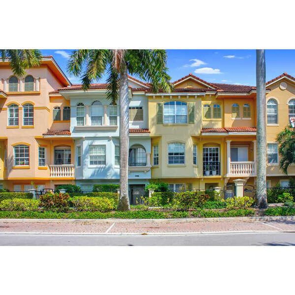 Photo of 11854 Valencia Gardens Avenue, Palm Beach Gardens, FL 33410 (MLS # R10920707)