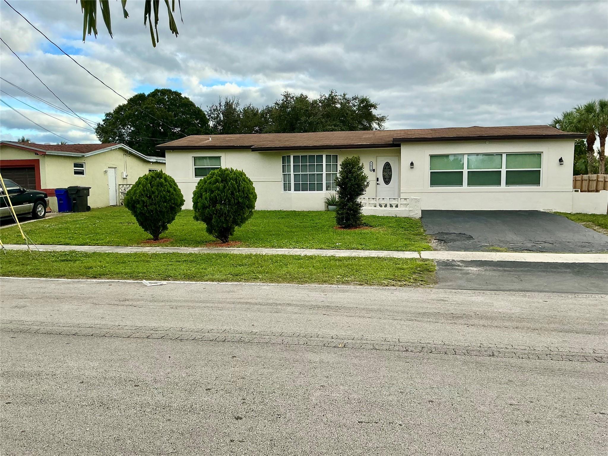 3470 NW 39th St
