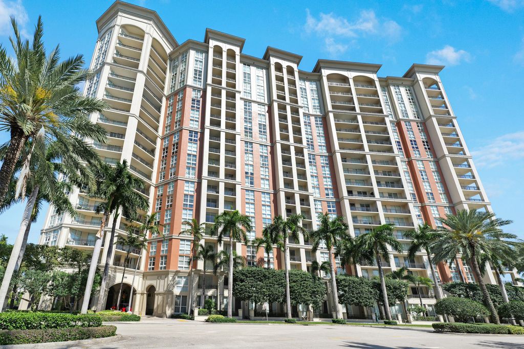 Photo of 550 Okeechobee Boulevard #622, West Palm Beach, FL 33401 (MLS # B26006527)