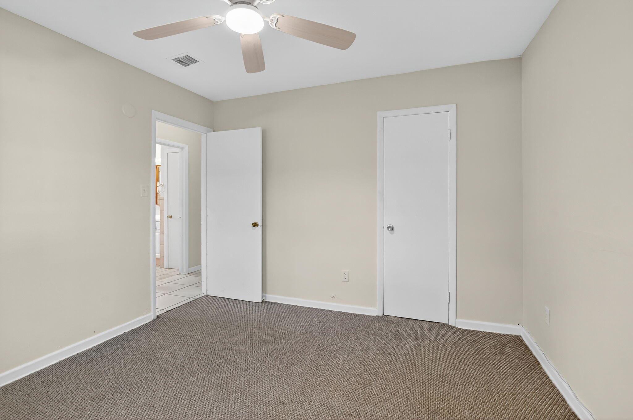 University Park Country C - Residential