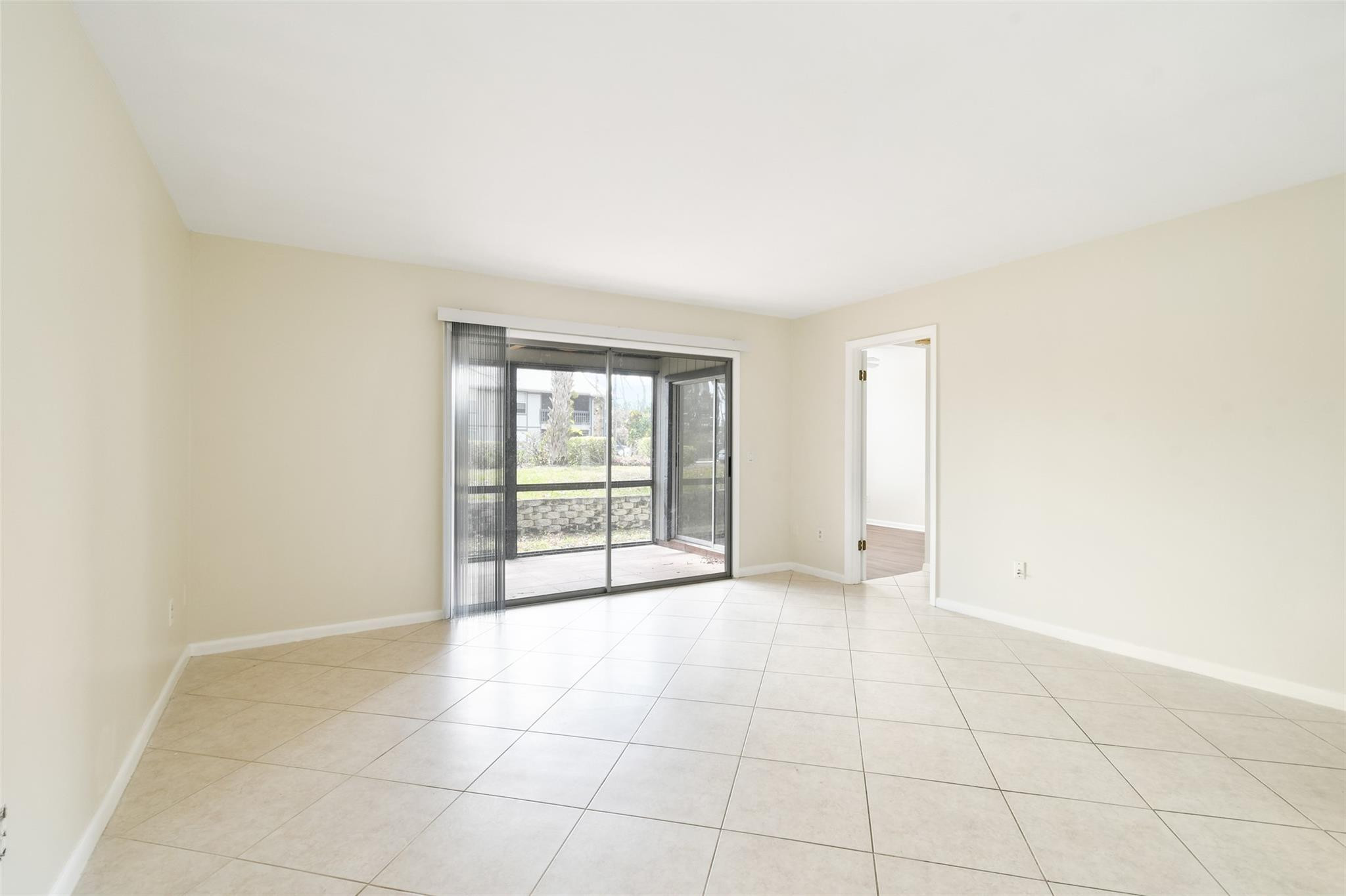 PINECROFT CONDO ALL PH - Residential