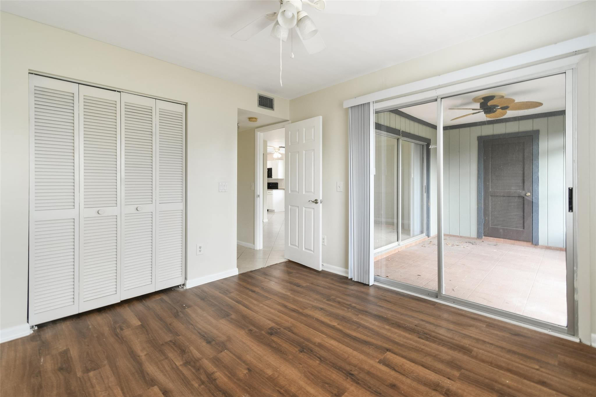 PINECROFT CONDO ALL PH - Residential