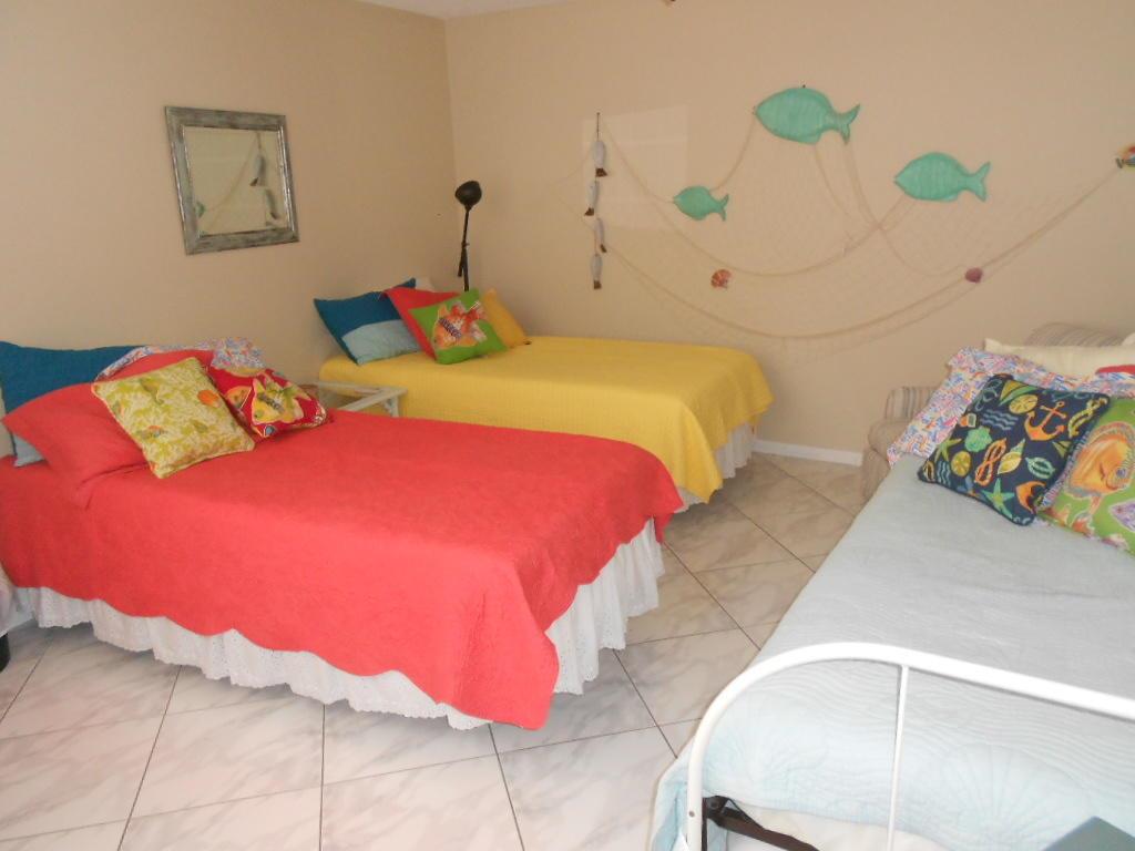 PHOENIX TOWERS CONDO - Residential Lease