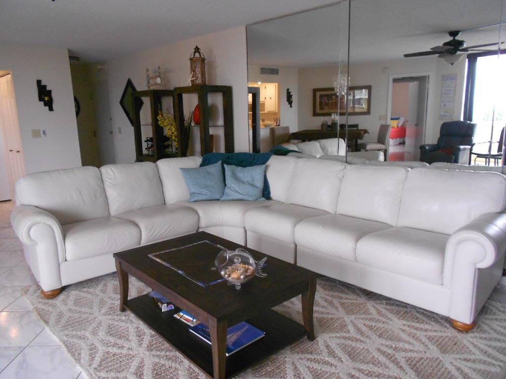 PHOENIX TOWERS CONDO - Residential Lease