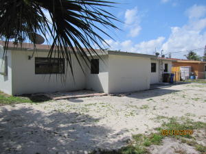 FAIRLAWN - Residential