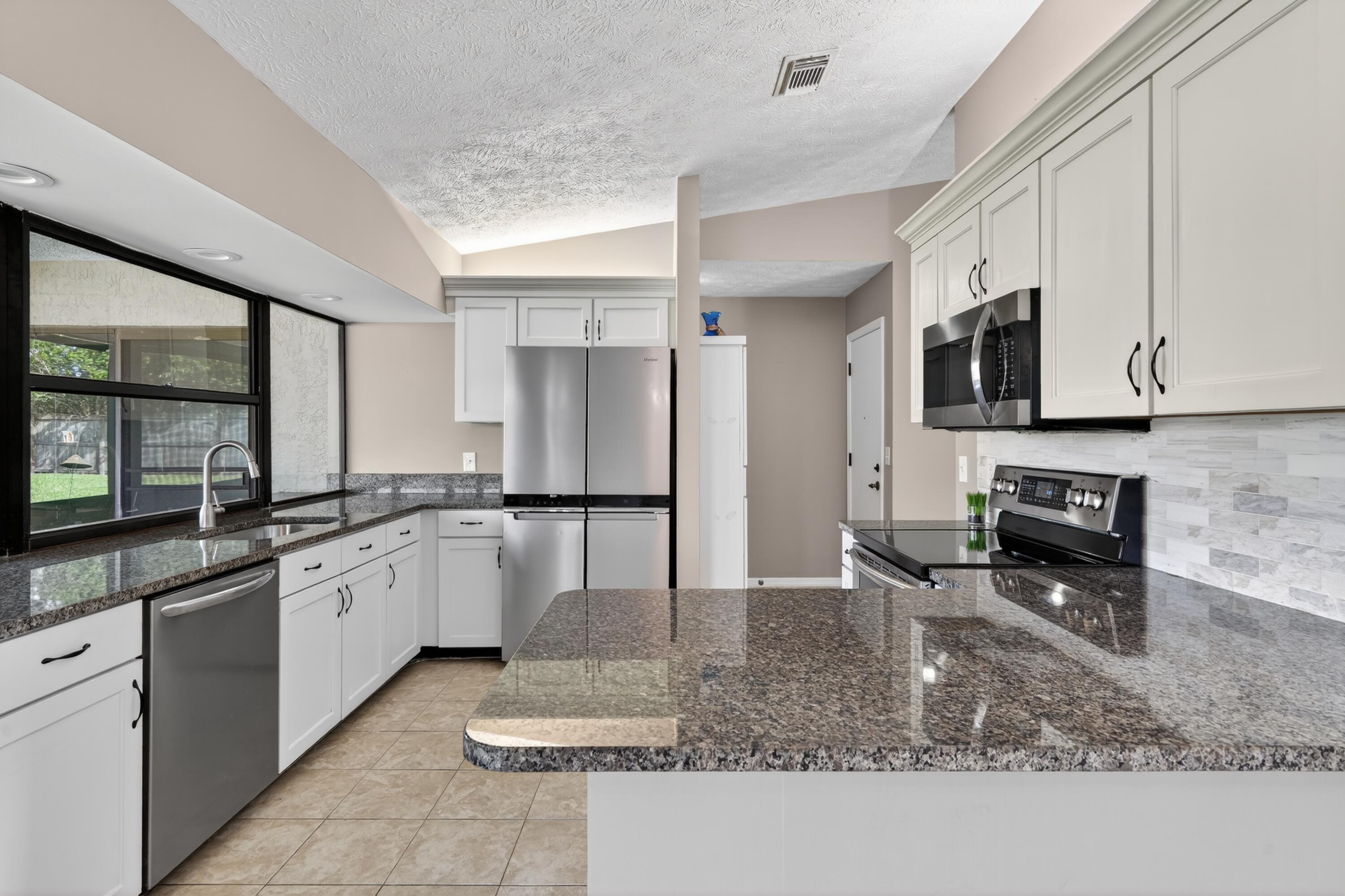 PORT ST LUCIE SECTION 29 - Residential