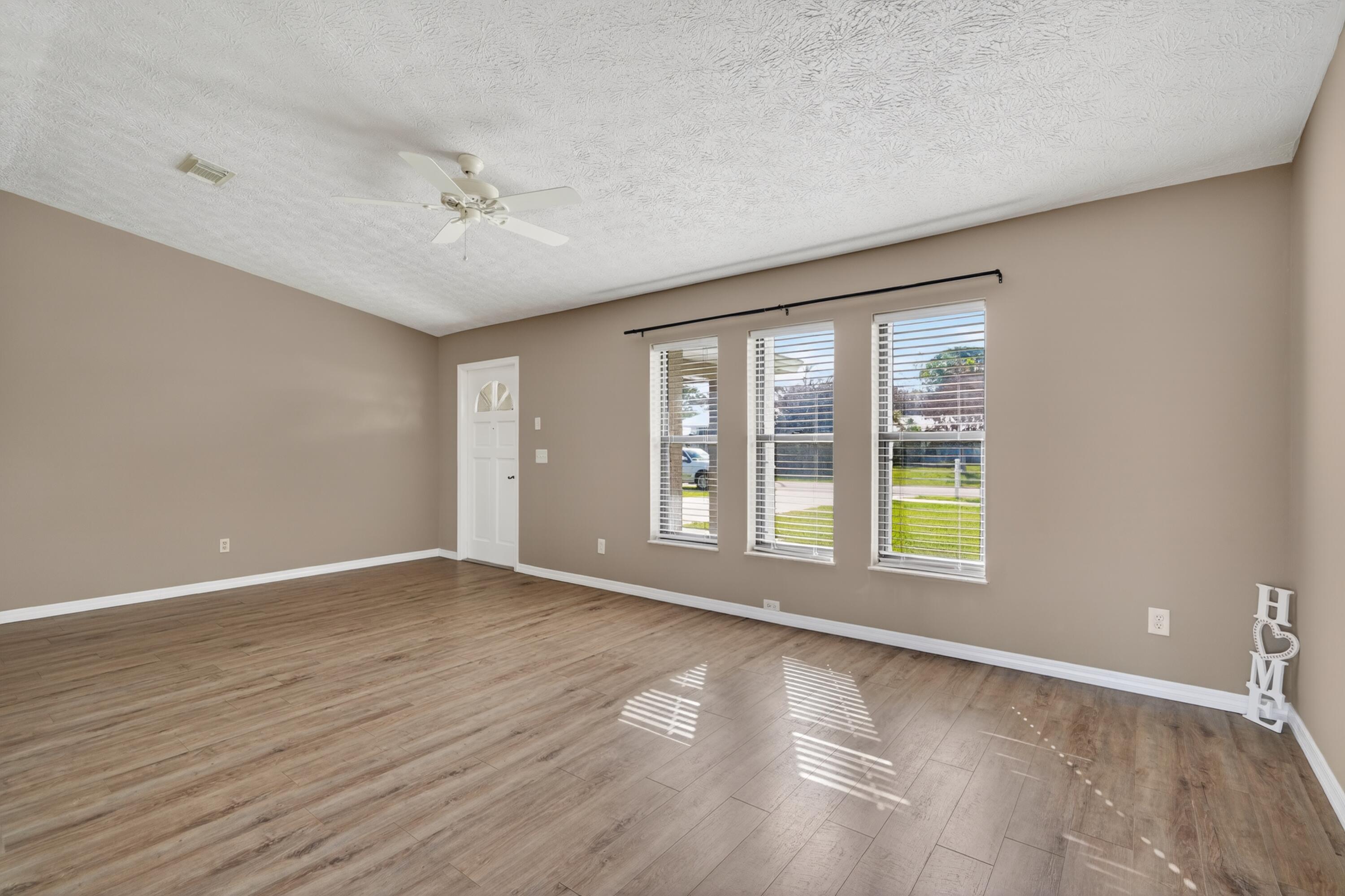 PORT ST LUCIE SECTION 29 - Residential