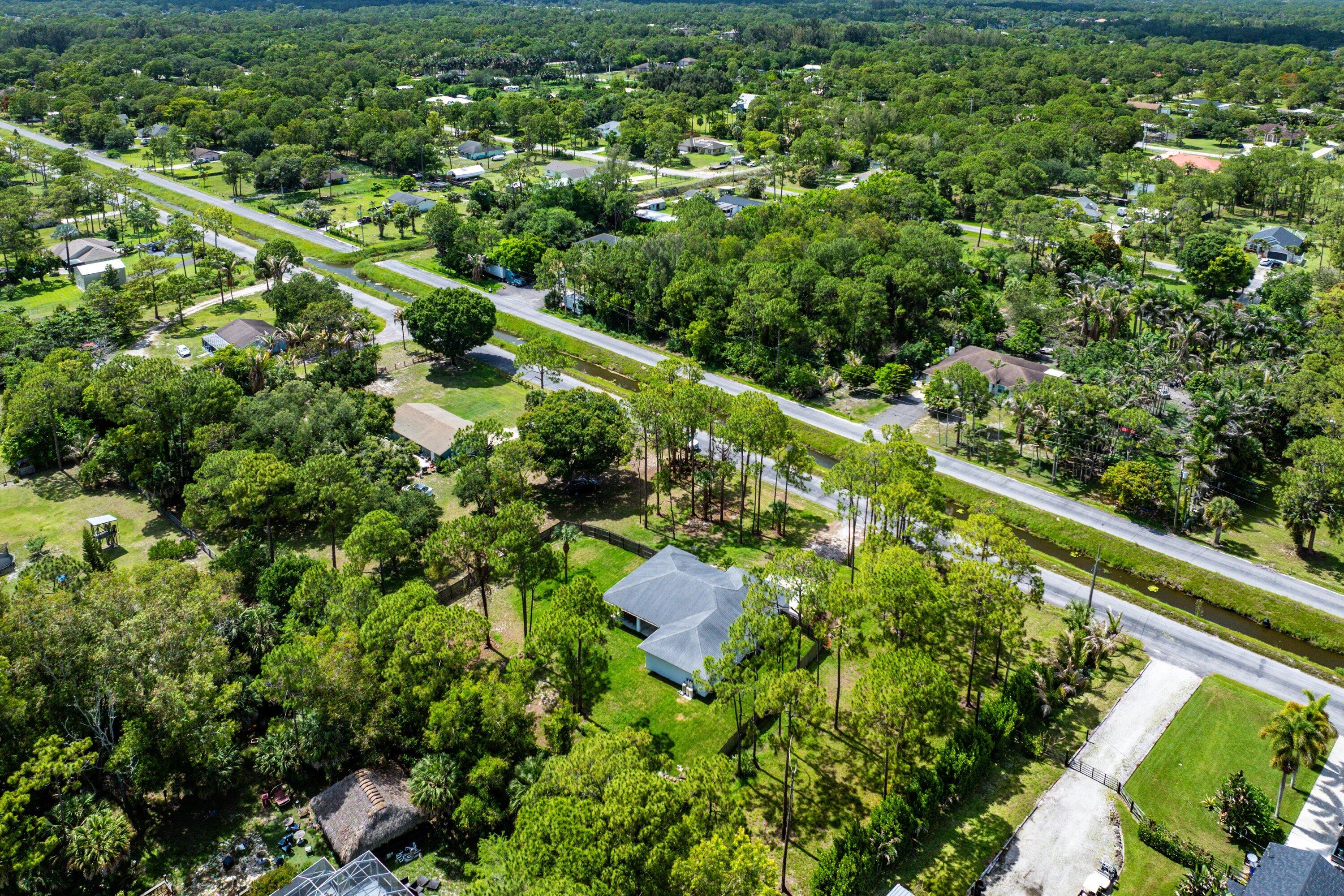 The Acreage - Residential