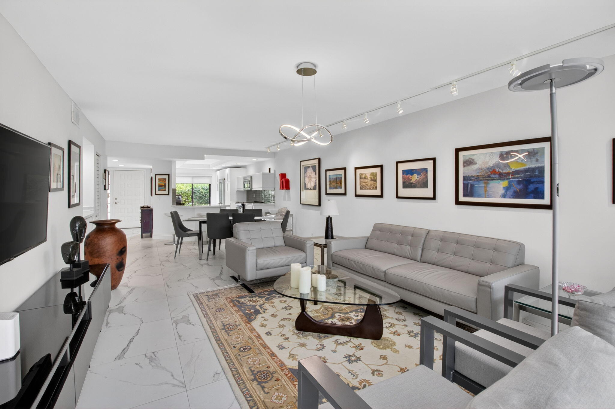 GLENEAGLES CONDO IV - Residential