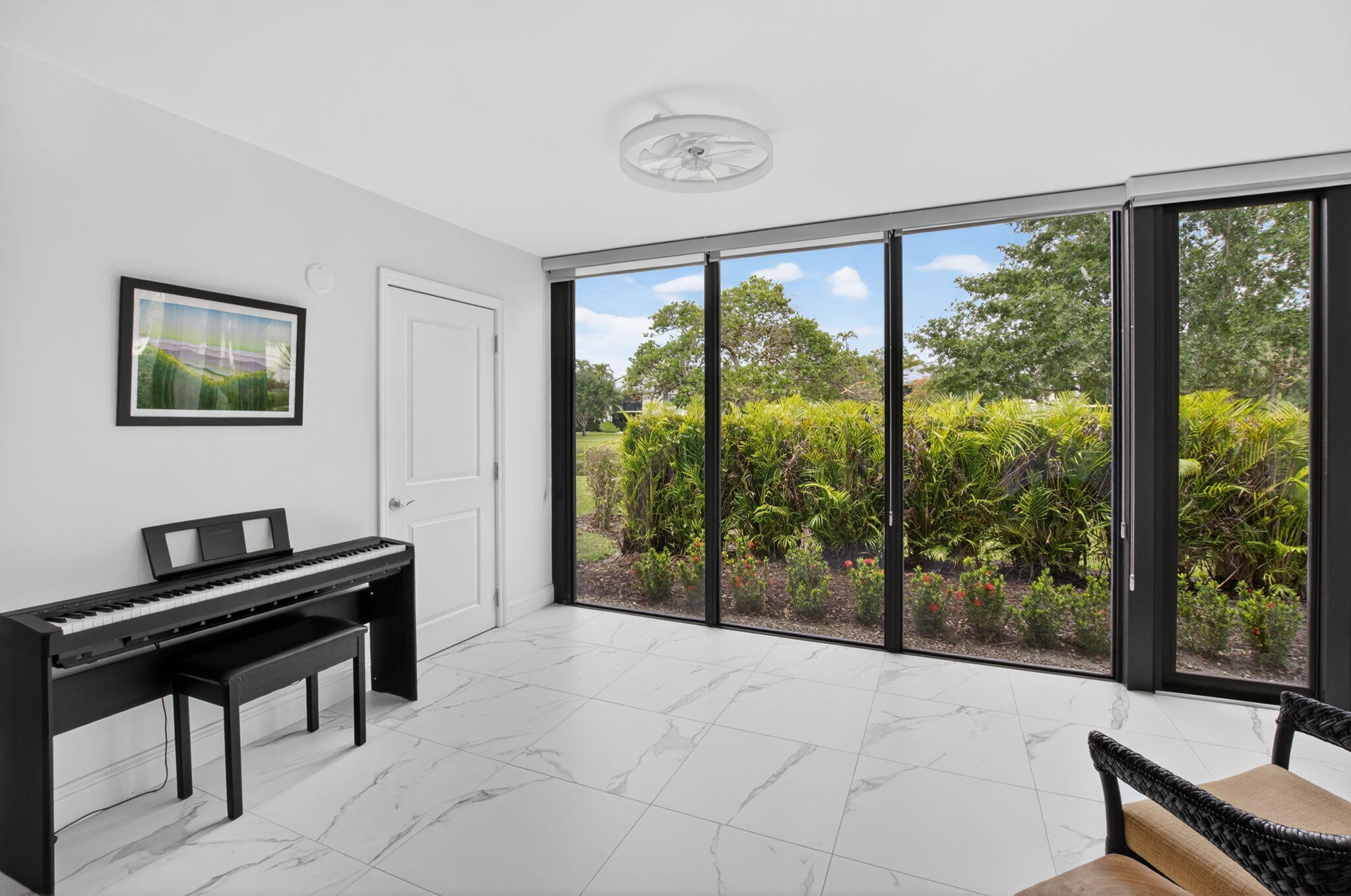 GLENEAGLES CONDO IV - Residential