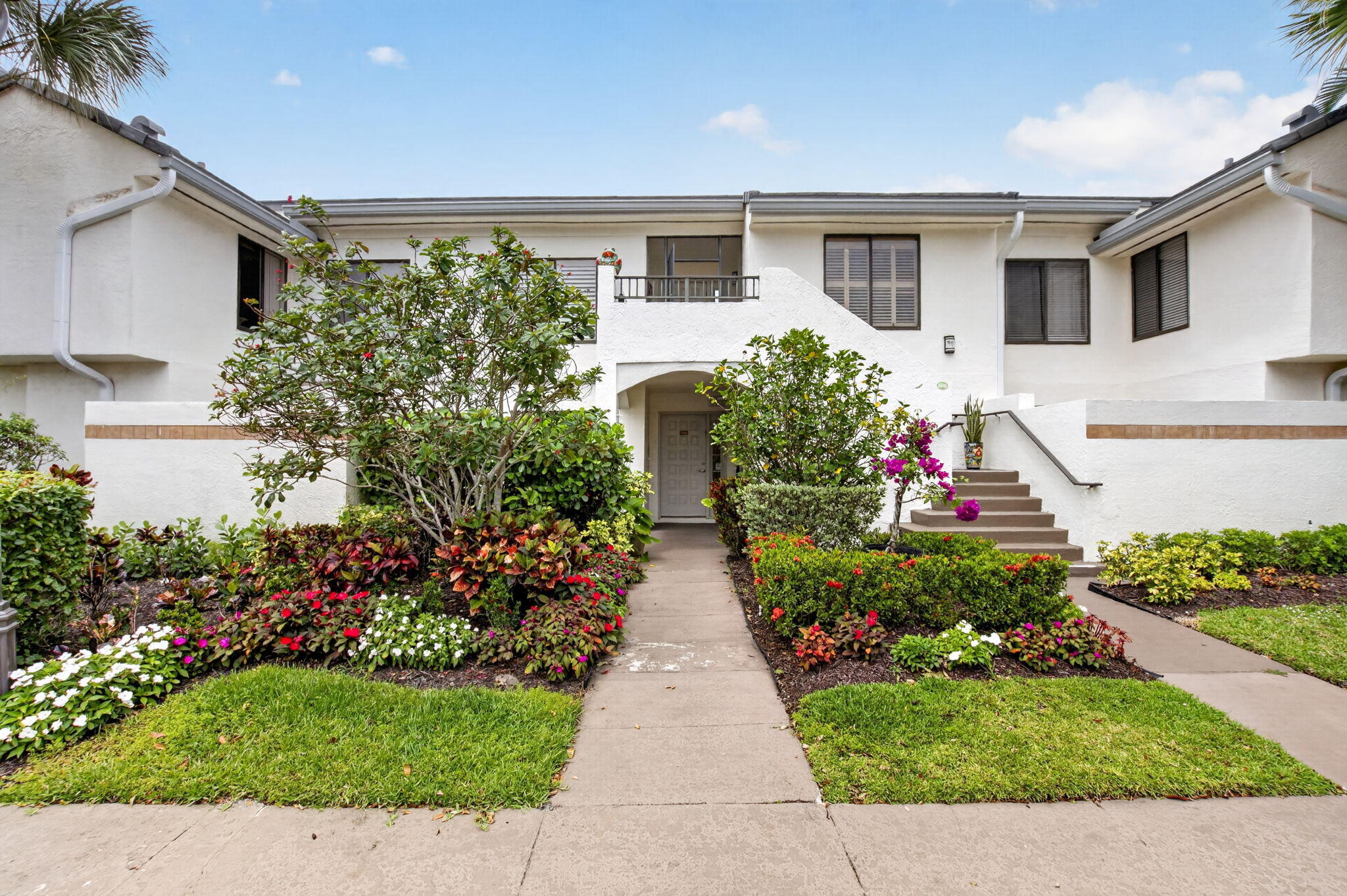 GLENEAGLES CONDO IV - Residential