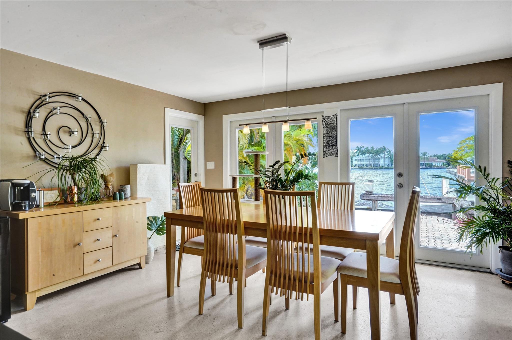 Dolphin Isles - Residential