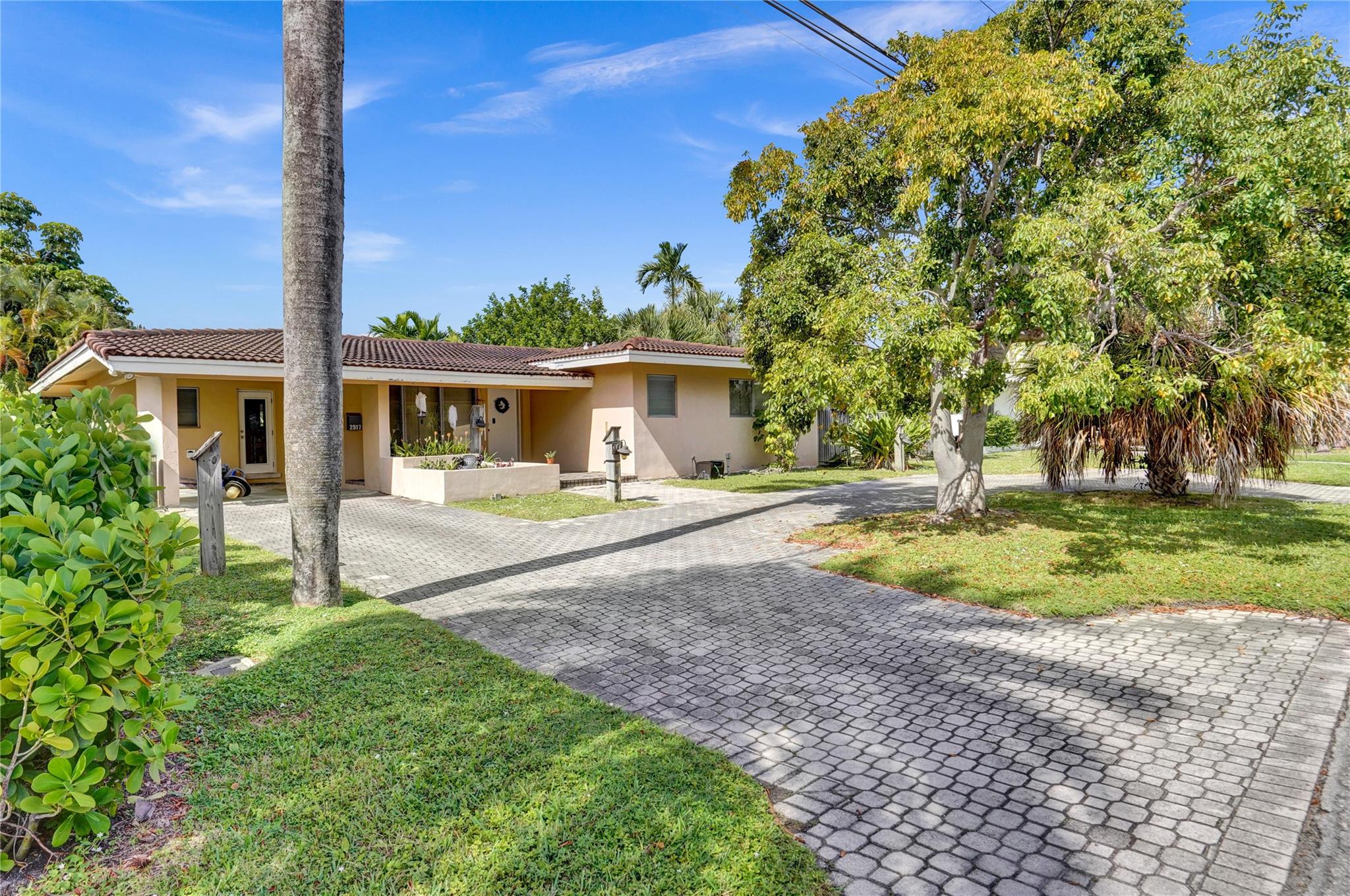Dolphin Isles - Residential