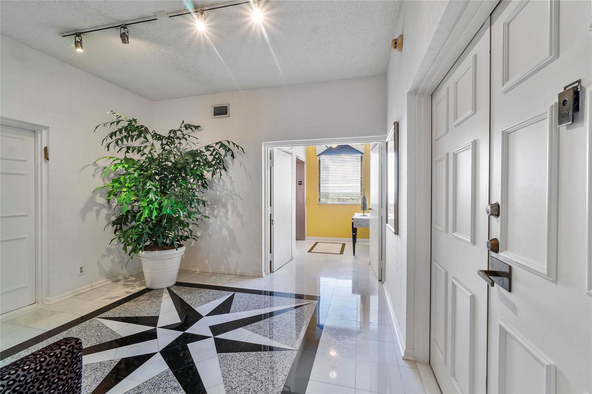 IMPERIALE ROYALE - Residential