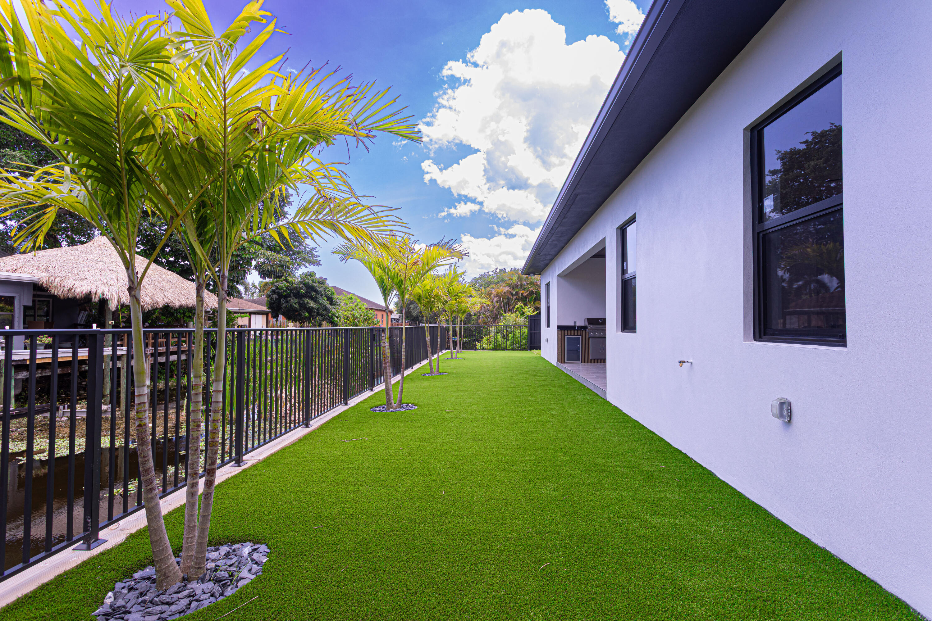 HYPOLUXO VILLAGE 2 - Residential