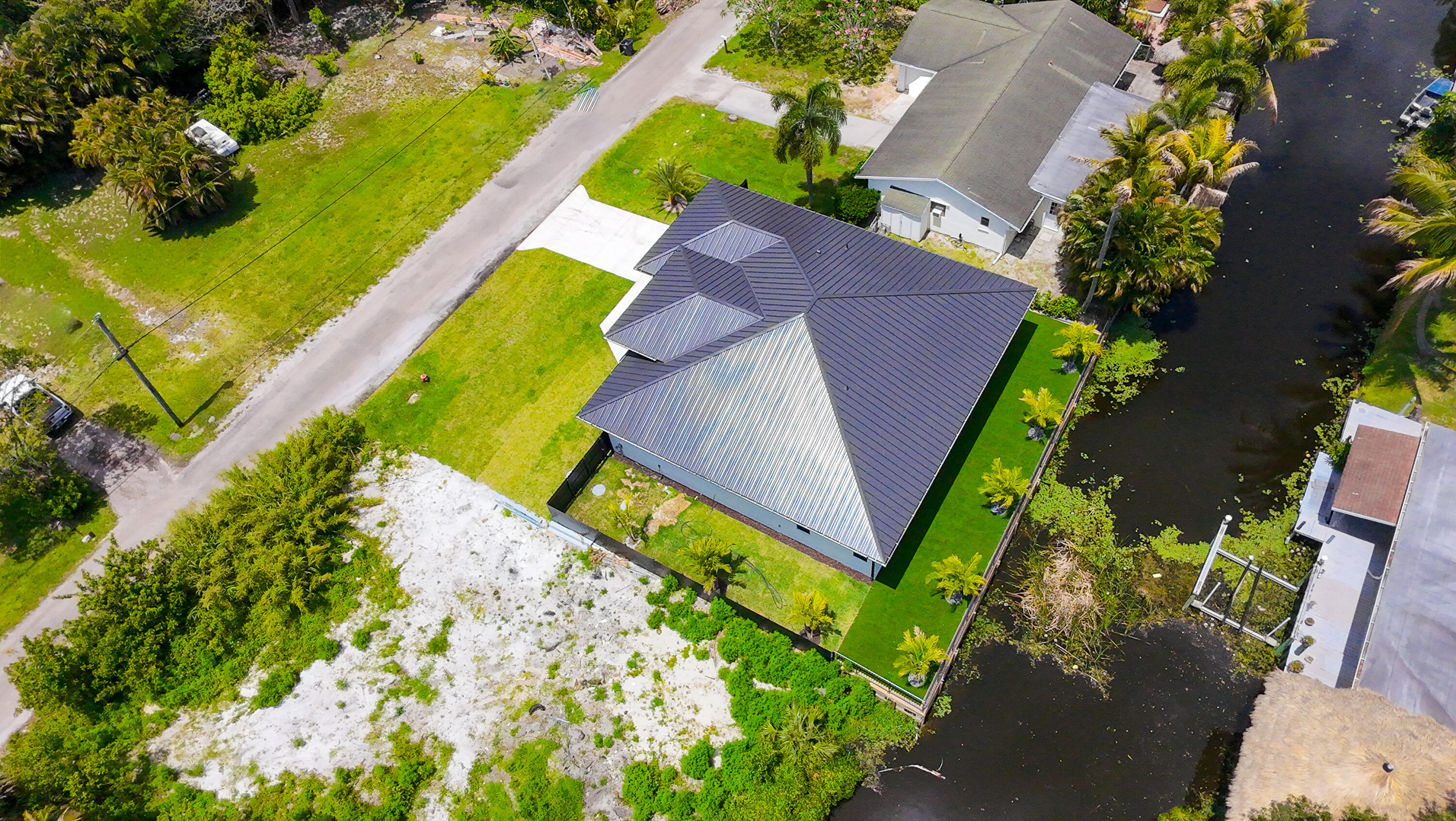 HYPOLUXO VILLAGE 2 - Residential