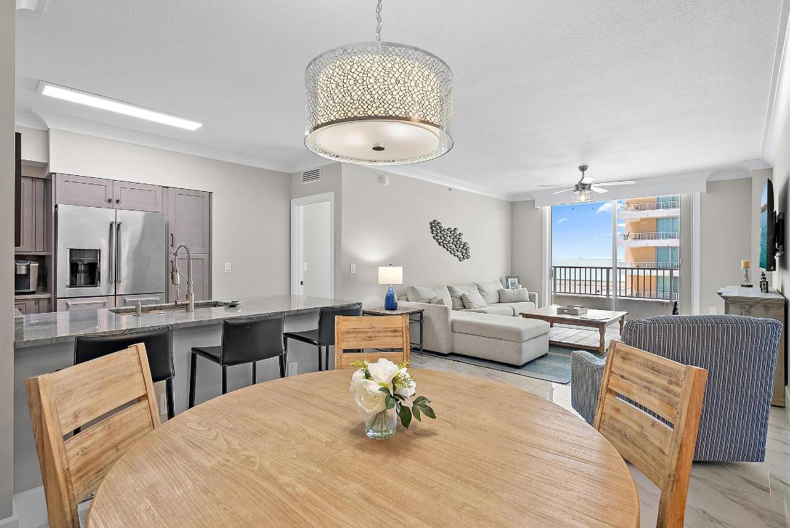 625 Casa Loma Boulevard 909