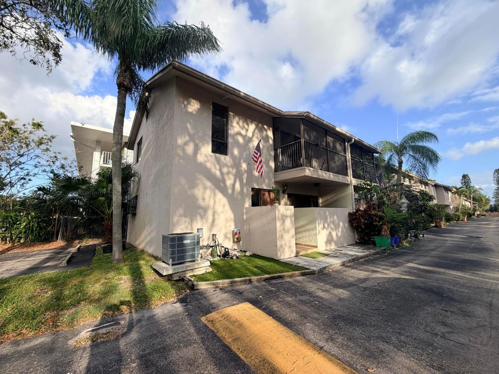 Photo of 740 SE 1st Way #101, Deerfield Beach, FL 33441 (MLS # B26021186)