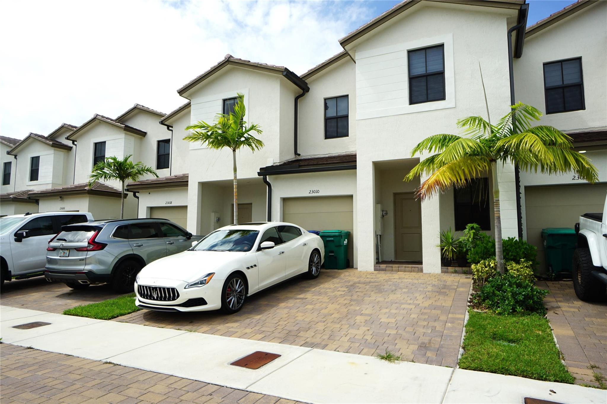 23010 SW 128th Place 23010