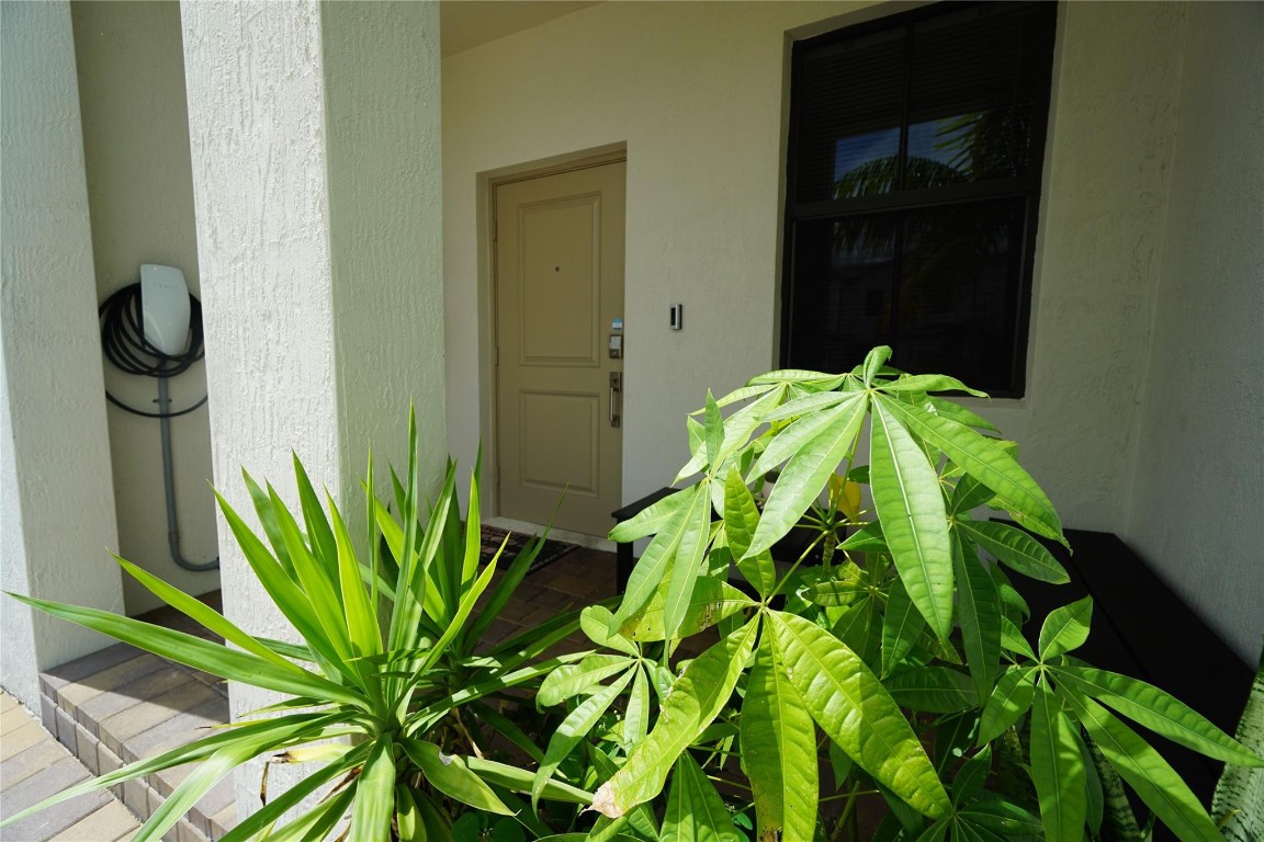 23010 SW 128th Place 23010