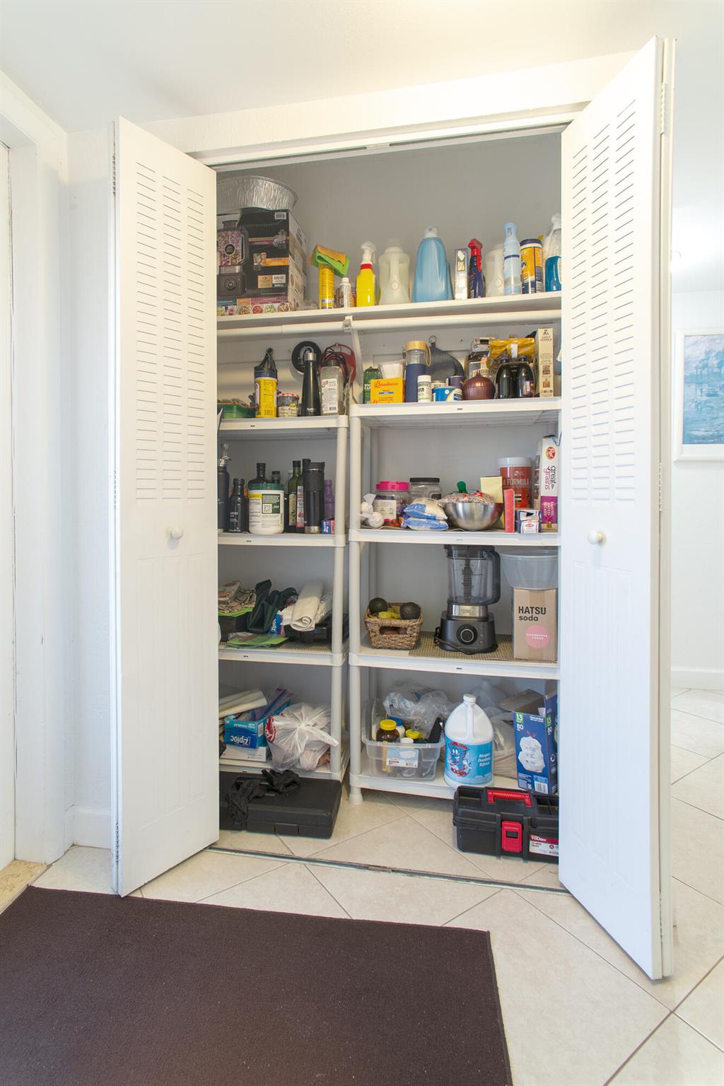 SUNRISE LAKES PHASE I - Residential