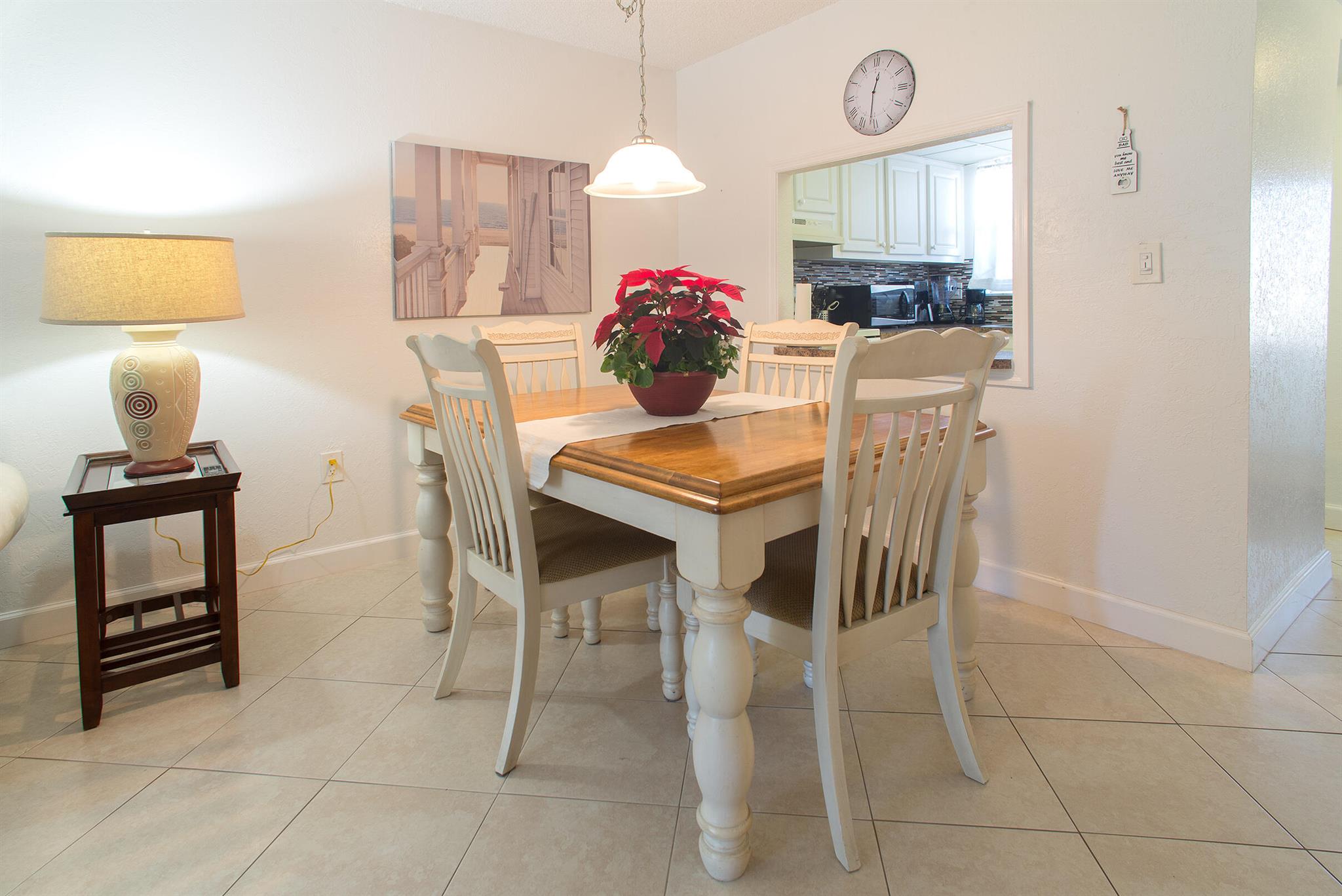 SUNRISE LAKES PHASE I - Residential