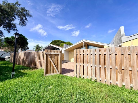 Tiny photo for 1720 NW 73rd Avenue, Plantation, FL 33313 (MLS # B26072178)