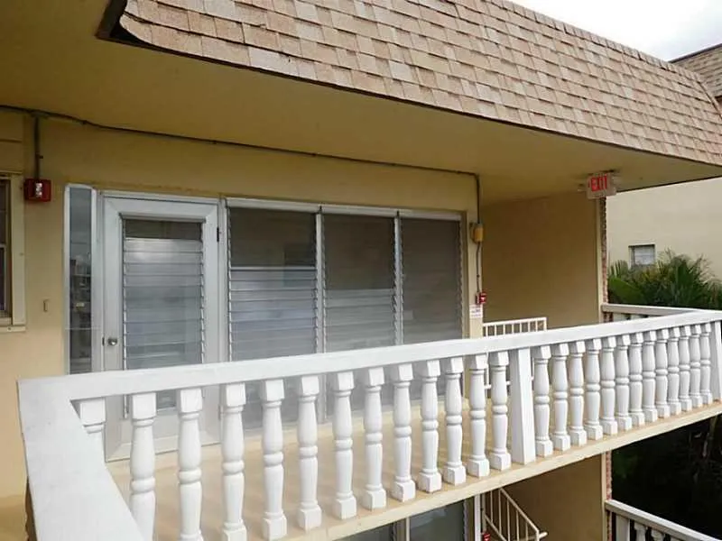 490 SE 19th Ave Unit 307  