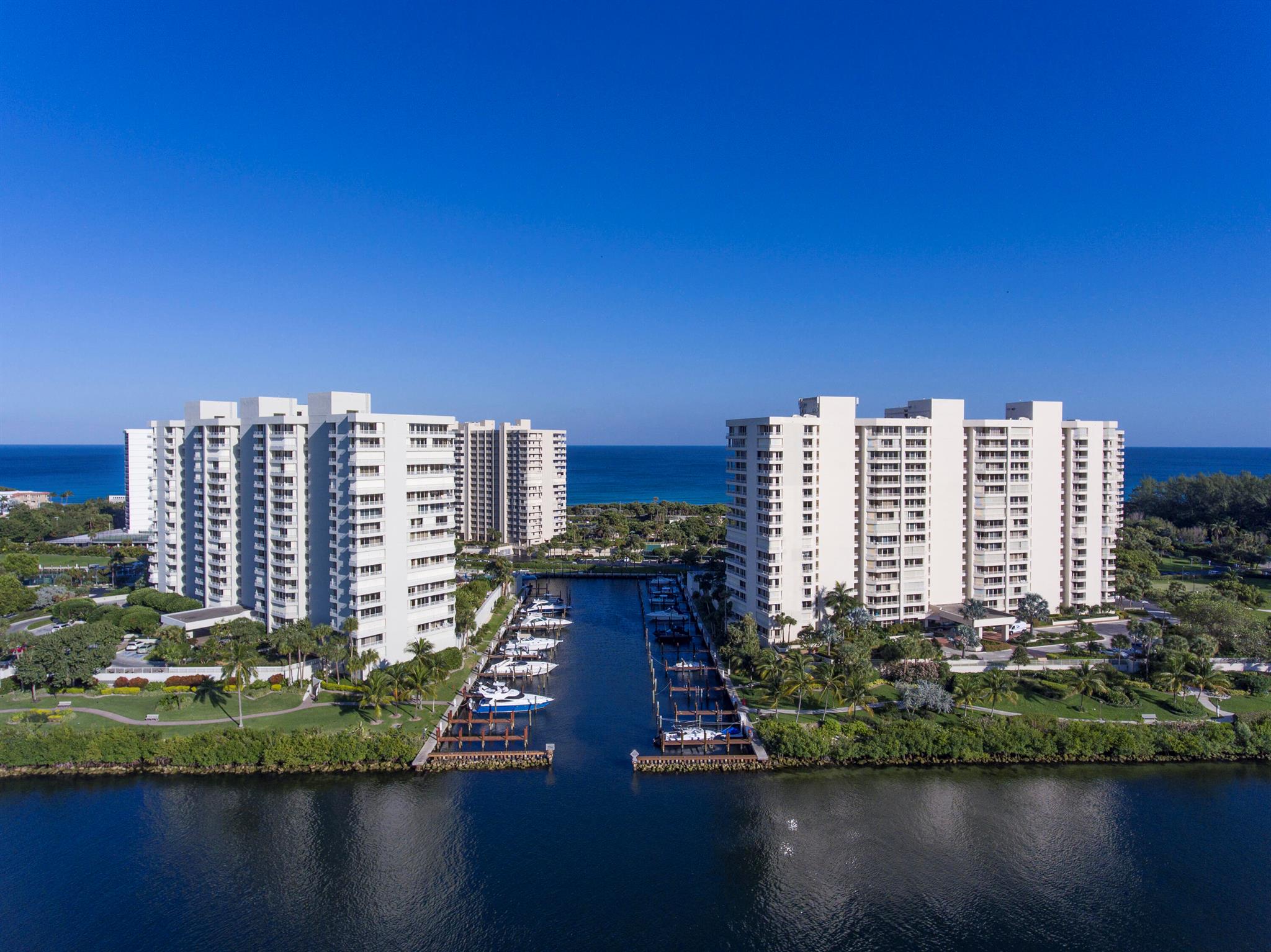 SEA RANCH - Residential