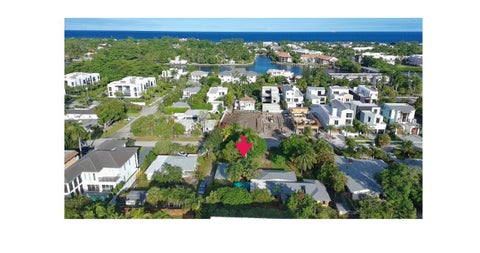 Tiny photo for 824 NE 9TH Avenue, Delray Beach, FL 33483 (MLS # B26088889)