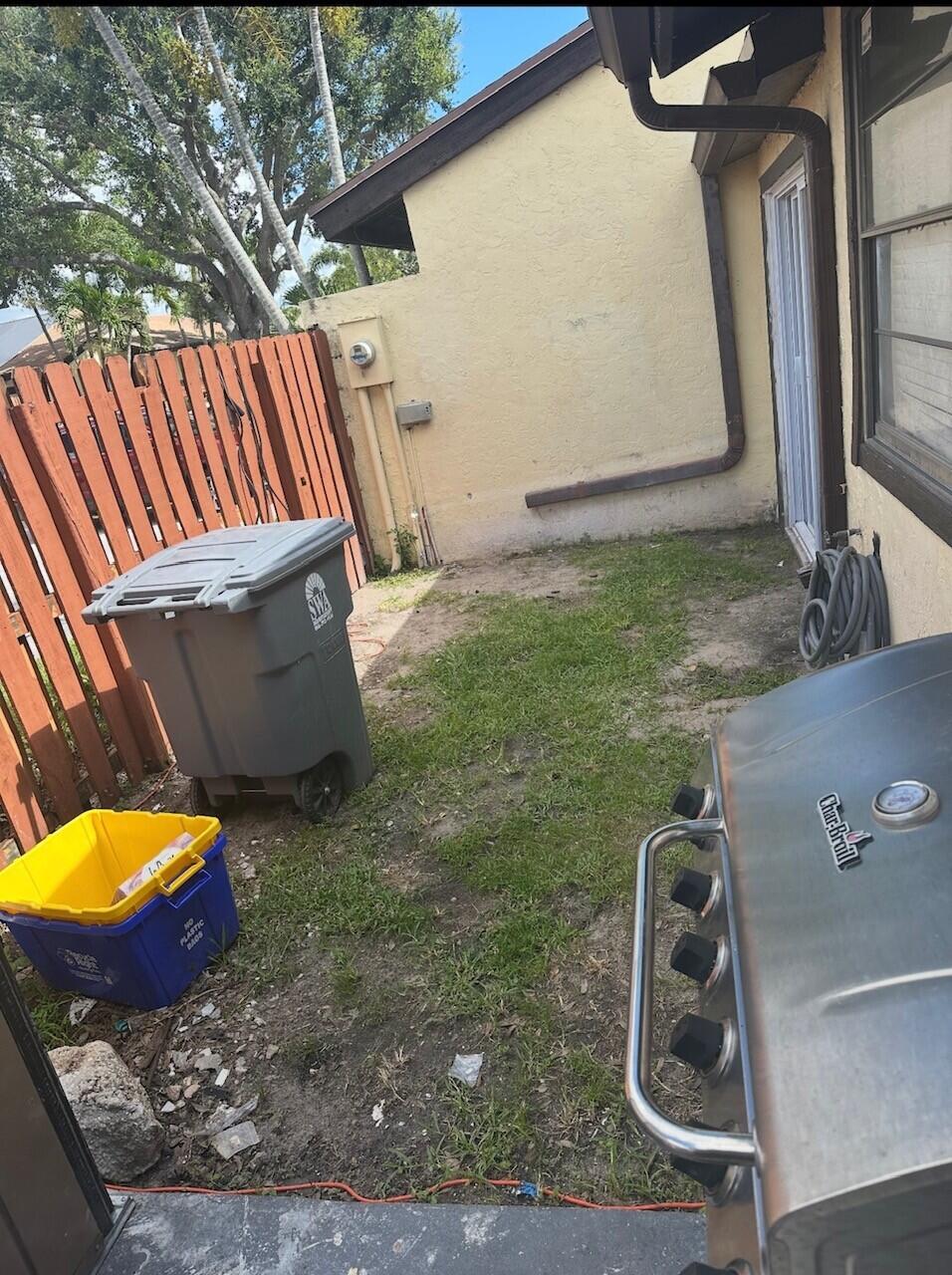 FOXWOOD ESTATES PLAT NO 2 OF LAKESIDE GREEN - Residential