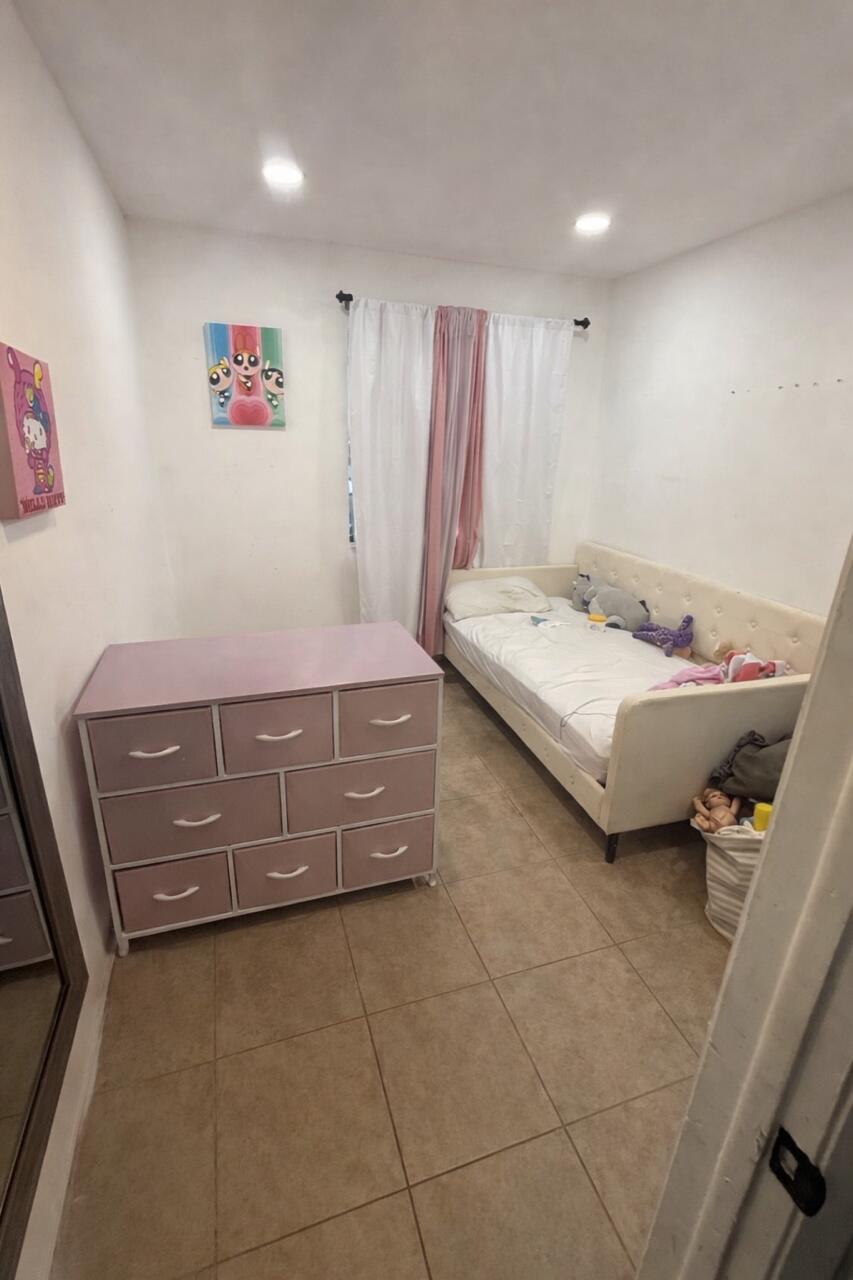 FOXWOOD ESTATES PLAT NO 2 OF LAKESIDE GREEN - Residential