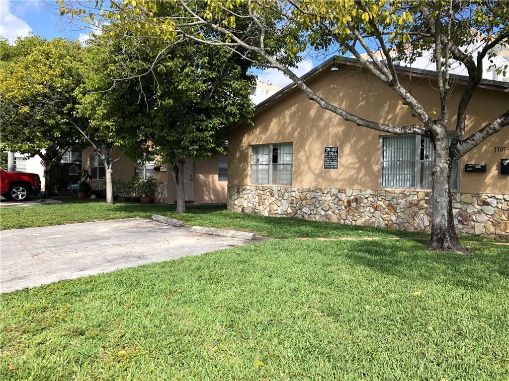 Hollywood - Residential Lease