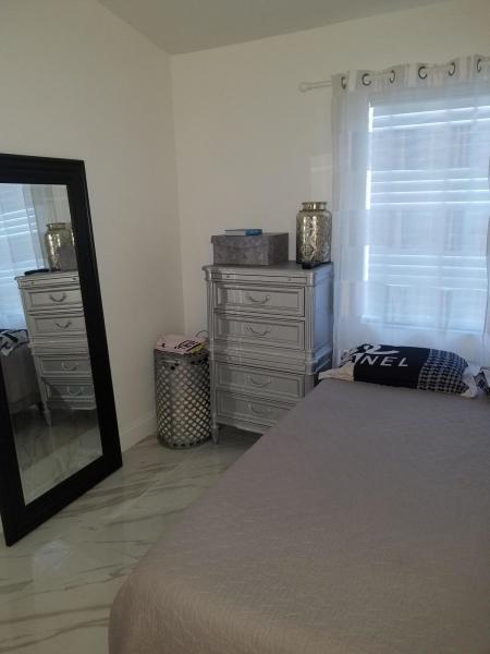 BAY REACH CONDO - Residential