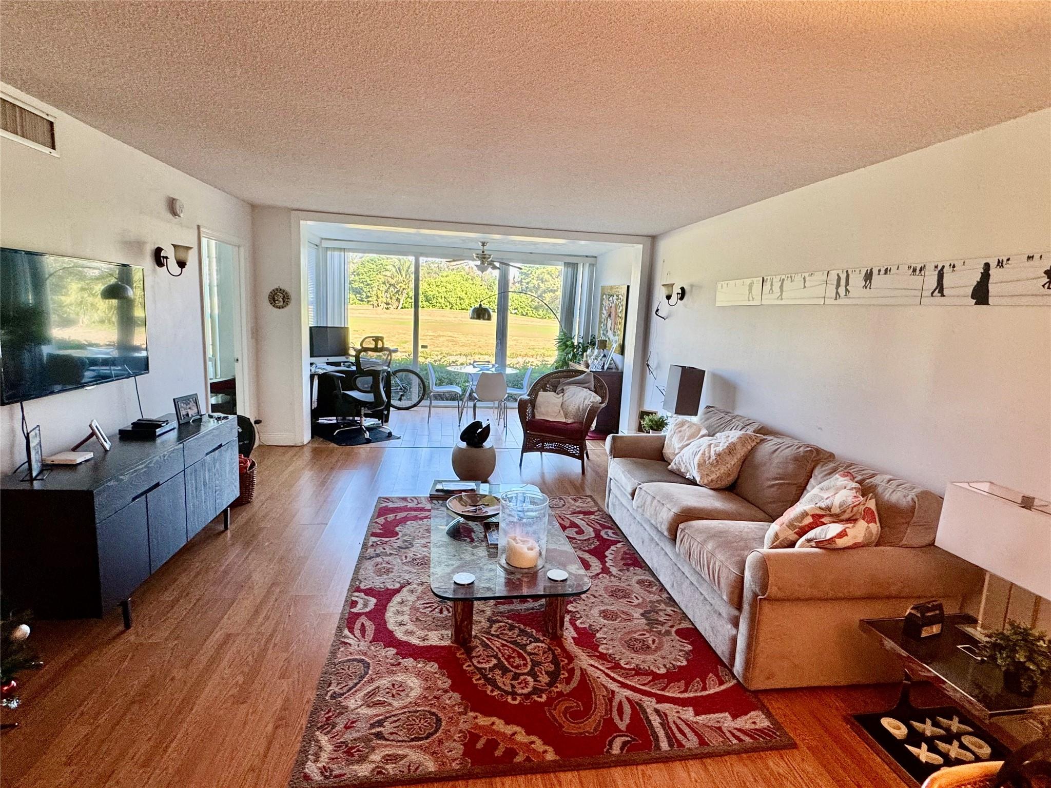 3251 S Palm Aire Dr 102