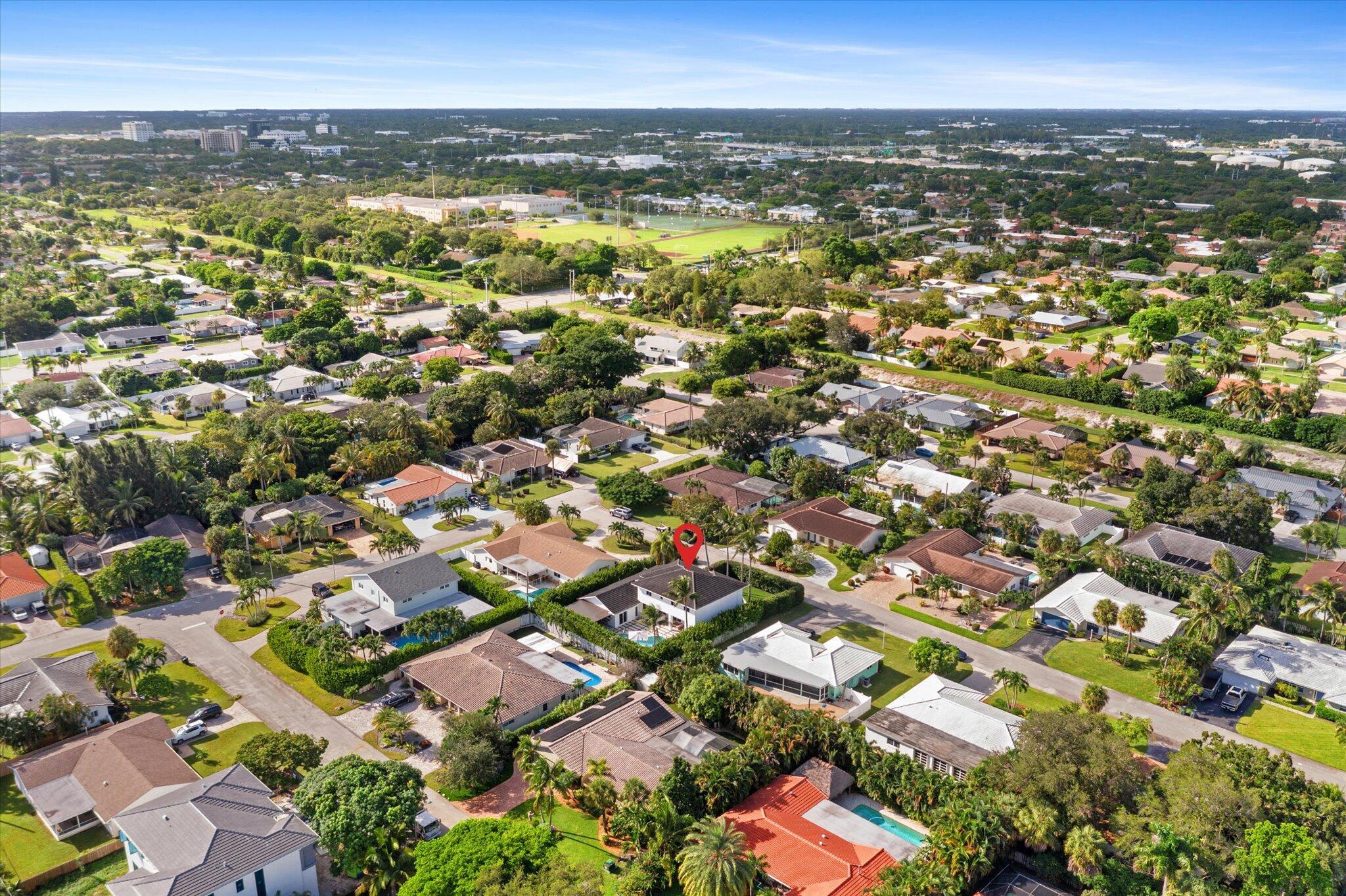 LAKE FLORESTA PARK - Residential