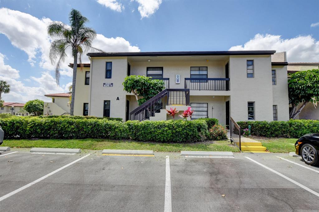 Fairways Of Boca Lago - Residential