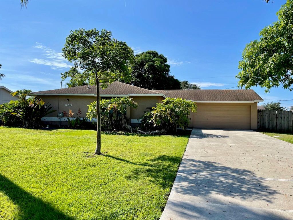 Photo of 650 SE Ron Rico Terrace, Port St Lucie, FL 34983 (MLS # R10922872)