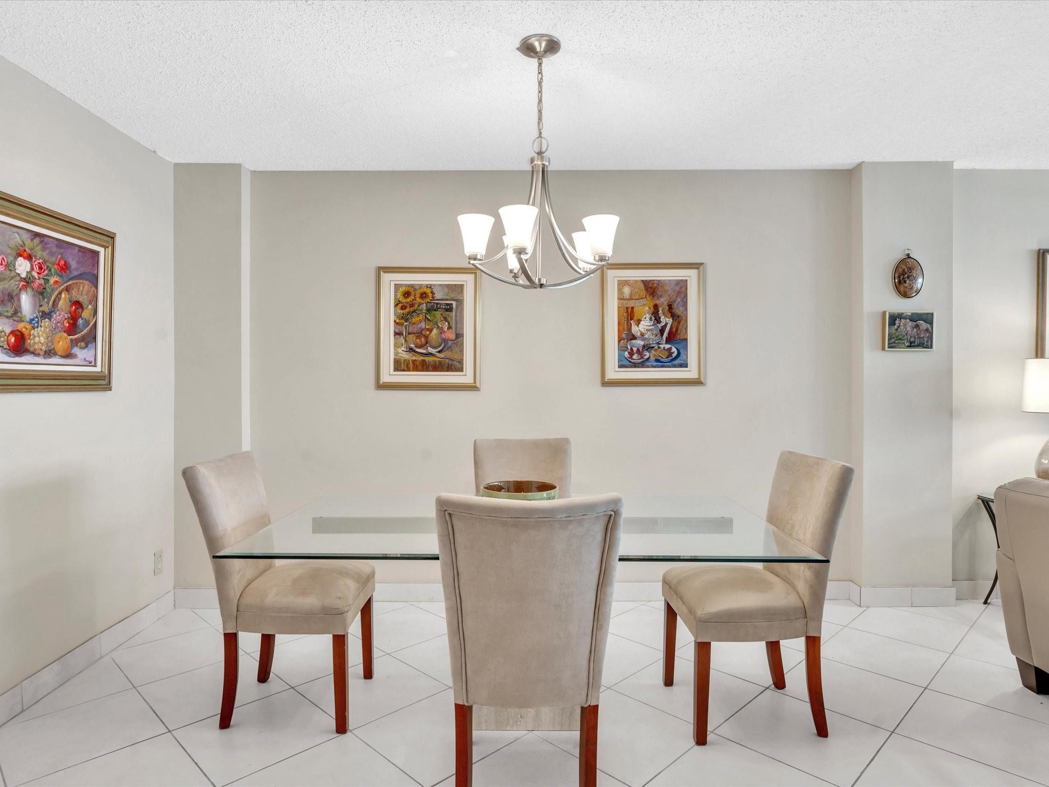 Jamaica House Condominium - Residential