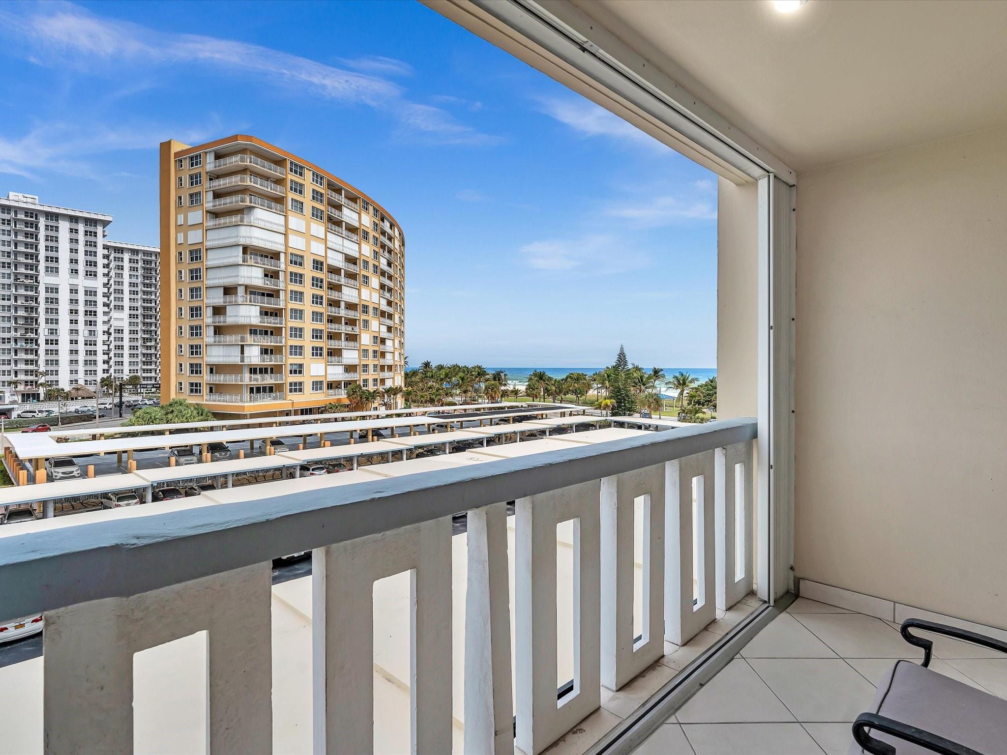 Jamaica House Condominium - Residential
