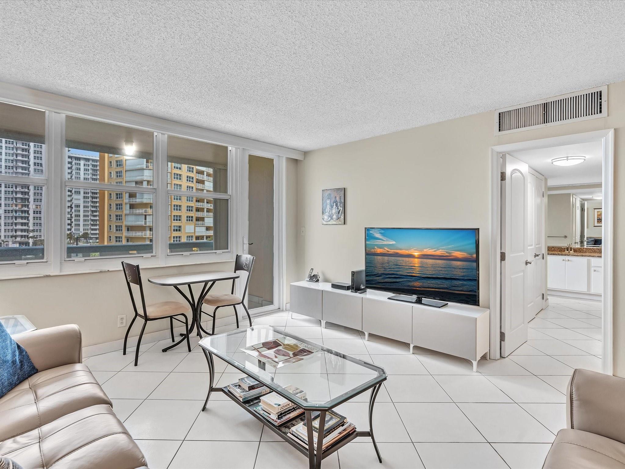 Jamaica House Condominium - Residential