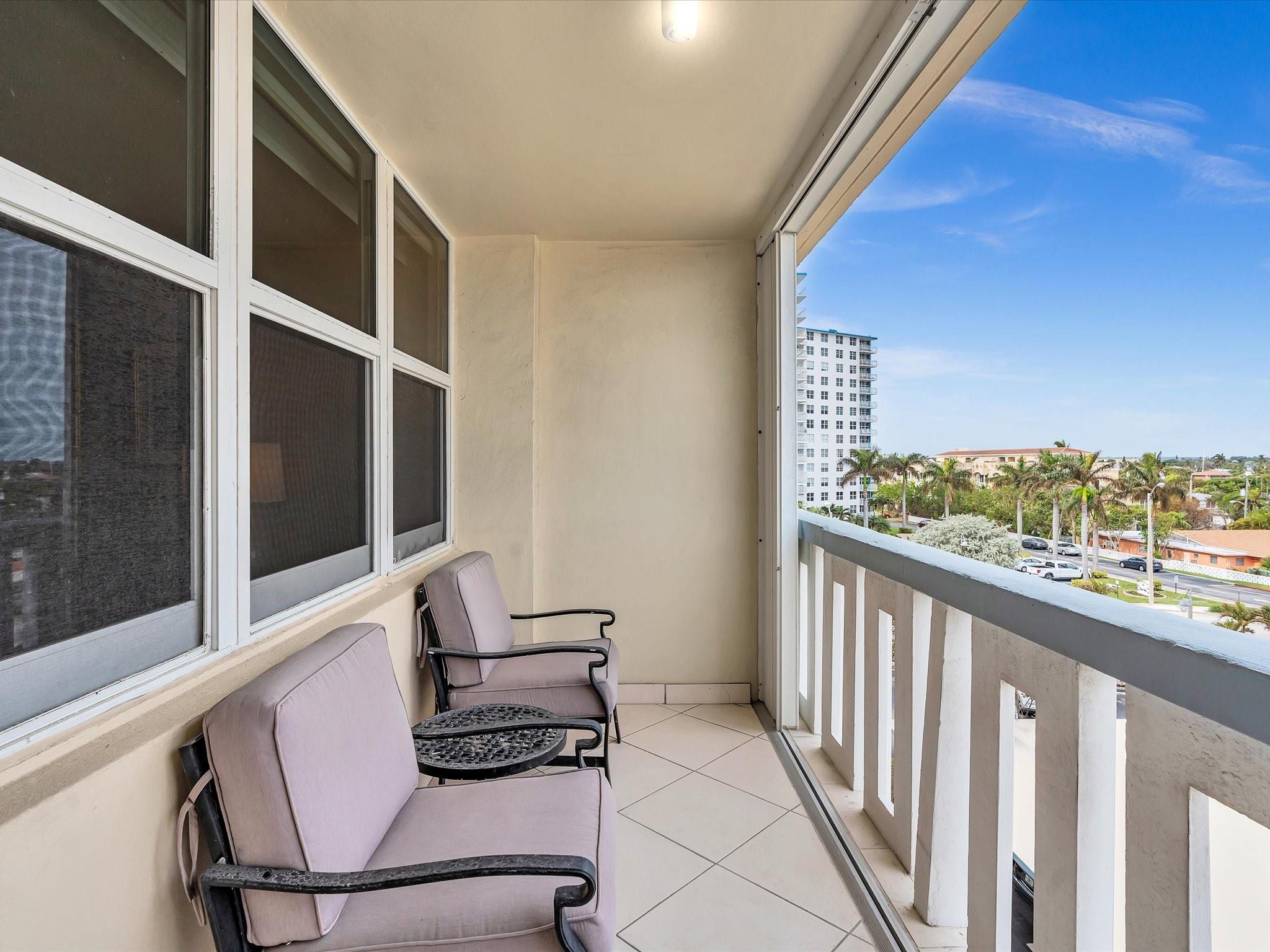 Jamaica House Condominium - Residential