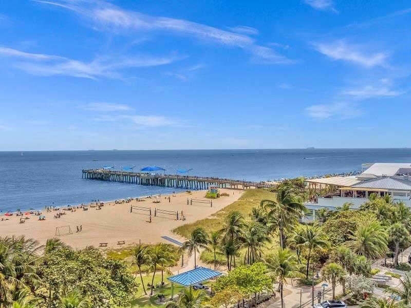 Jamaica House Condominium - Residential