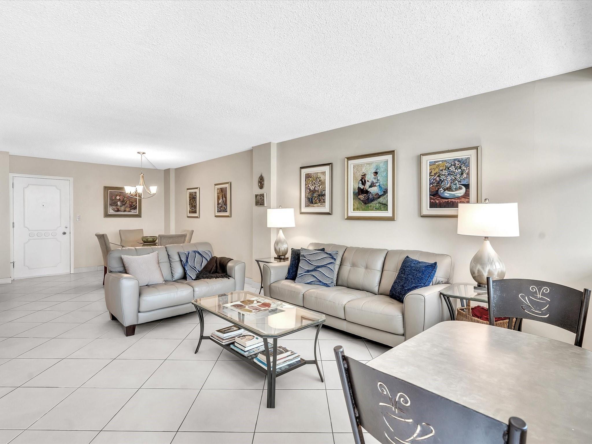 Jamaica House Condominium - Residential