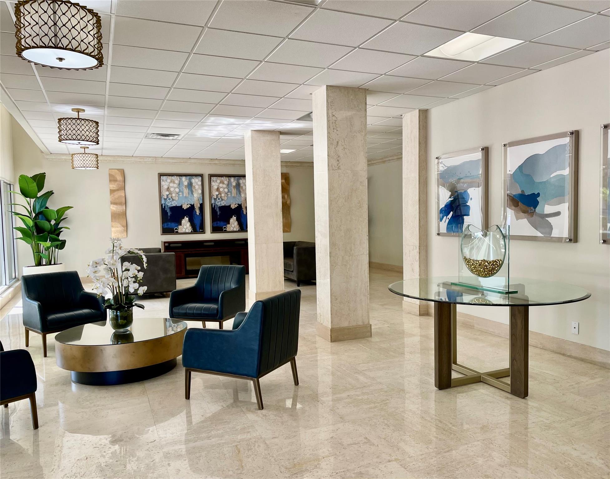 Jamaica House Condominium - Residential