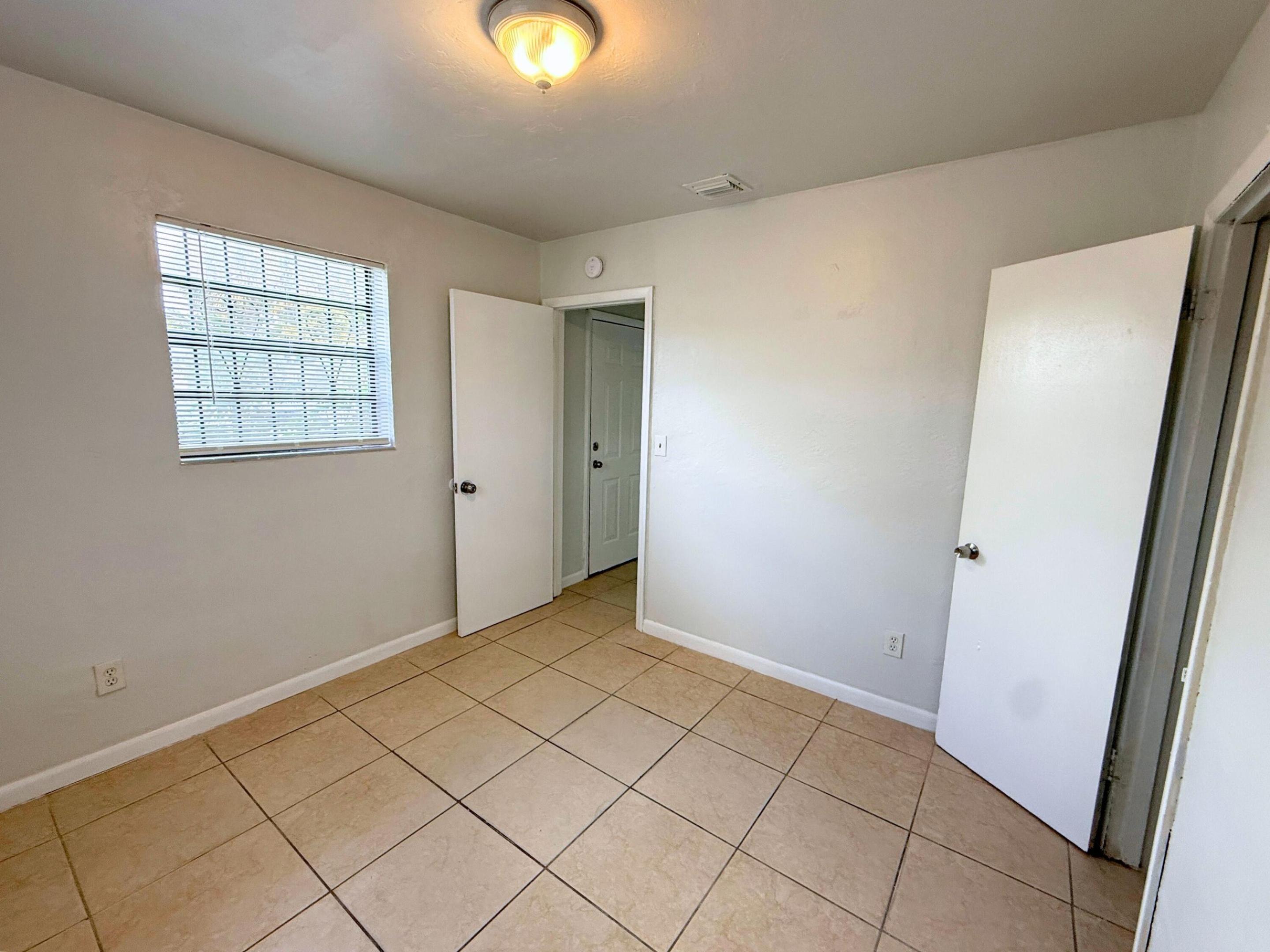 1490 NE 152nd Street