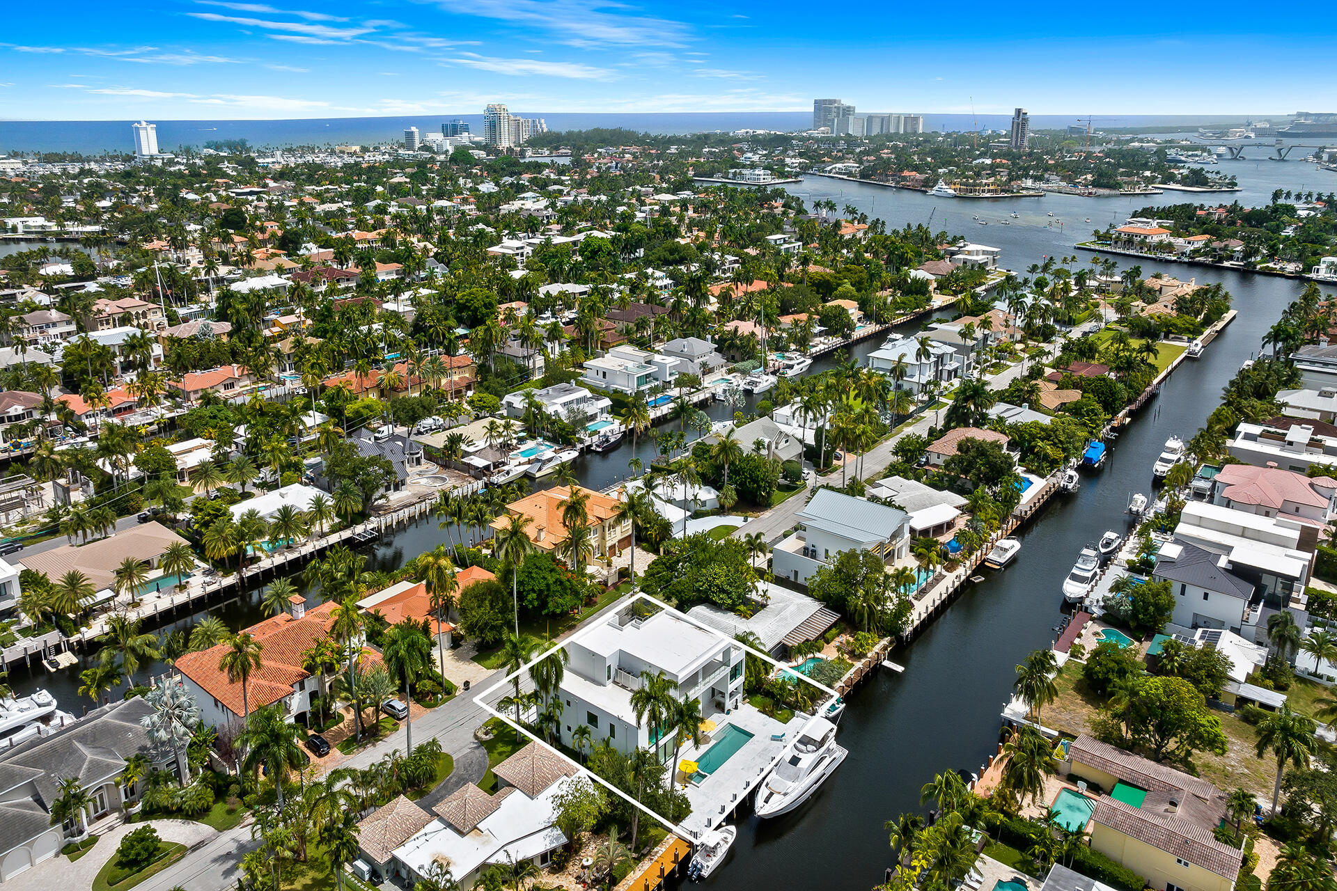 401 Lido Drive 401