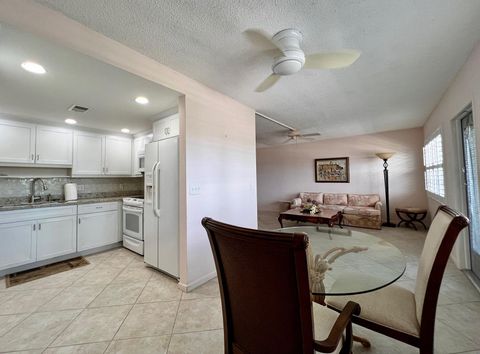 352 Wellington H West Palm Beach FL 33417