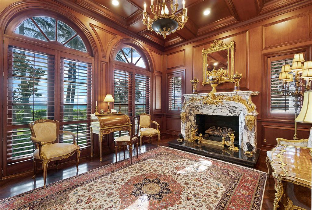 PALM BEACH ESTS PB IN - Residential