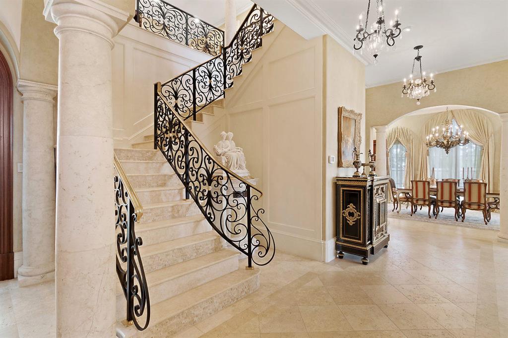 PALM BEACH ESTS PB IN - Residential